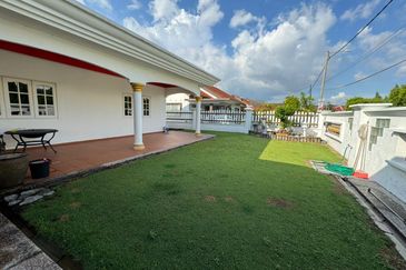 Single Storey Bungalow in Klebang, Melaka for Sale