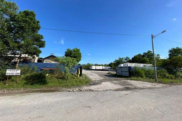 Tanjung Minyak Industrial land for rent