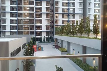 Admiral Residence in Kota Laksamana for rent. 