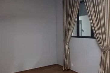 Admiral Residence in Kota Laksamana for rent. 