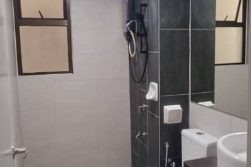 Admiral Residence in Kota Laksamana for rent. 