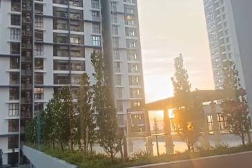 Admiral Residence in Kota Laksamana for rent. 