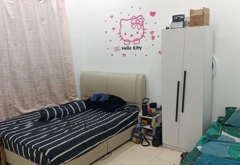 Single Storey Endlot Fully Extended Kitchen Area