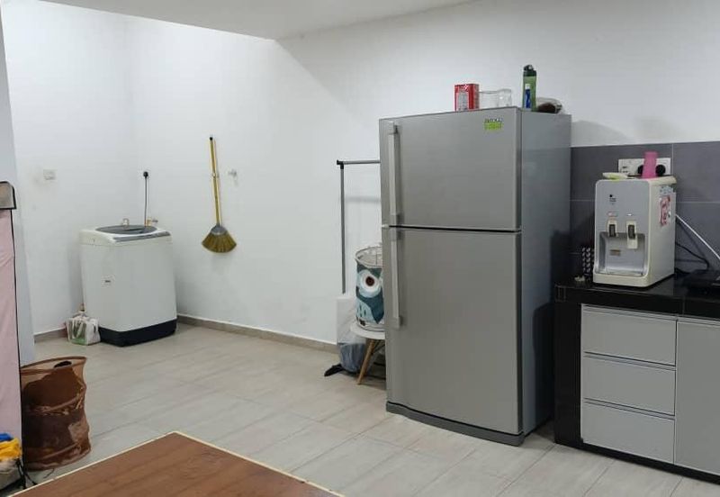 Single Storey Endlot Fully Extended Kitchen Area