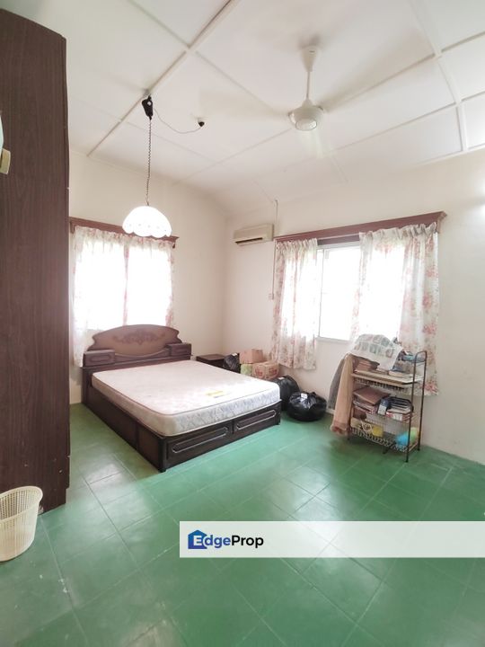 Single Storey Bungalow in Taman Klebang Besar for sale., Melaka, Klebang