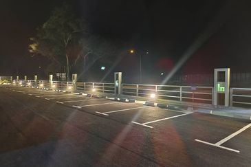 HICOM New Warehouse 600AMP | 90,000sqft | 40ft Heights FOR RENT