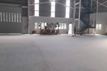 HICOM New Warehouse 600AMP | 90,000sqft | 40ft Heights FOR RENT