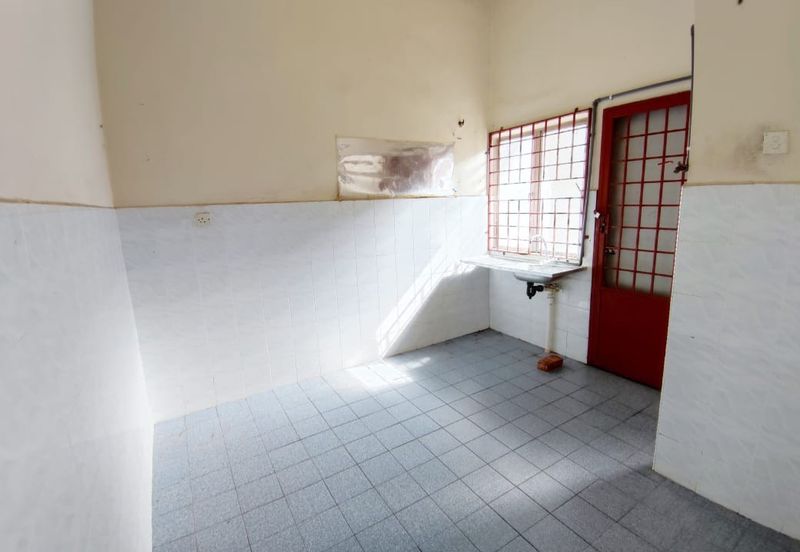 Single Storey Terrace in Taman Debunga, Merlimau for sale