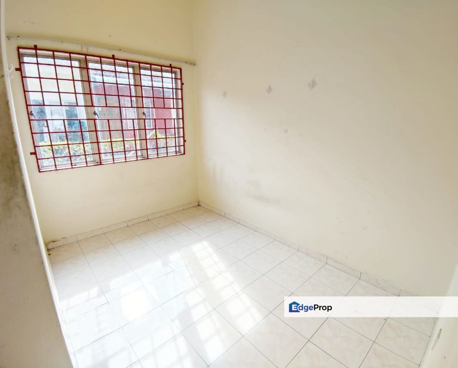Single Storey Terrace in Taman Debunga, Merlimau for sale, Melaka, Merlimau