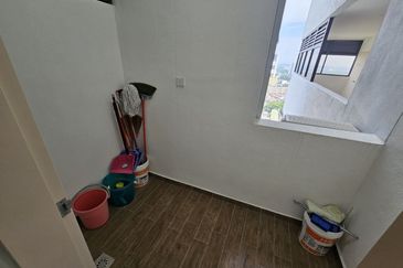 The Quartz Residence