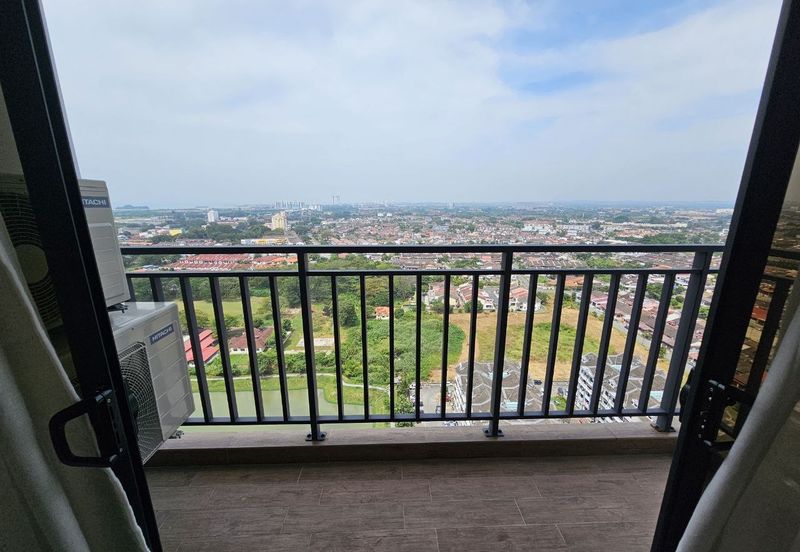 The Quartz Residence