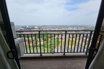 The Quartz Residence