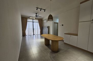 The Quartz Residence