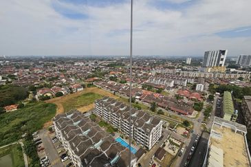 The Quartz Residence