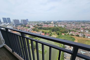 The Quartz Residence