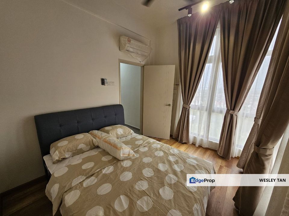 The Quartz Freehold Kampung 8 Furnishing 3 Rooms 2 Baths Corner Sale, Melaka, Melaka Tengah