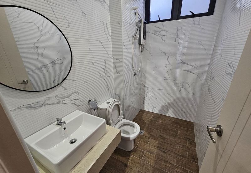 The Quartz Residence