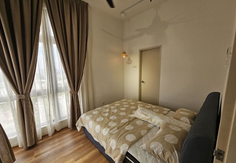 The Quartz Residence