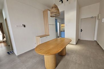 The Quartz Residence