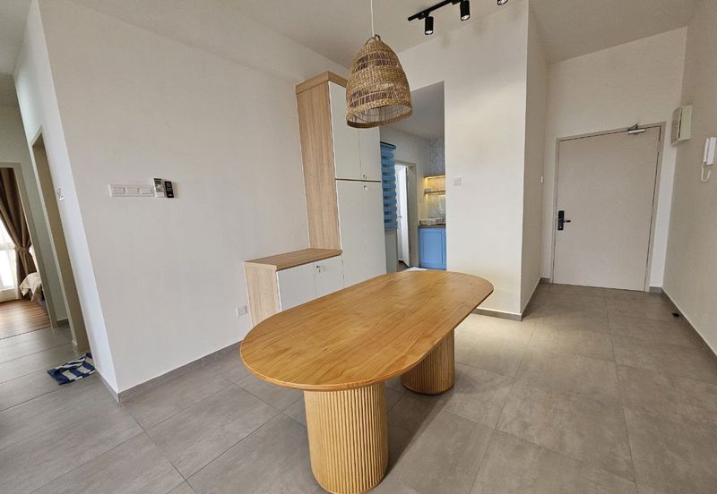 The Quartz Residence