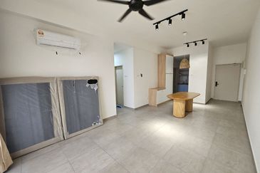 The Quartz Residence