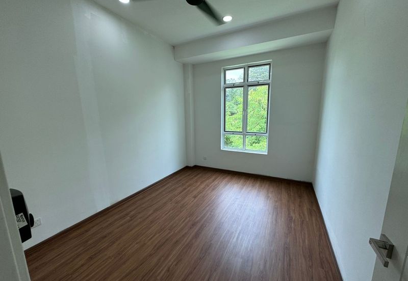 Bukit Baru Brand New Semi-D Freehold For Sale