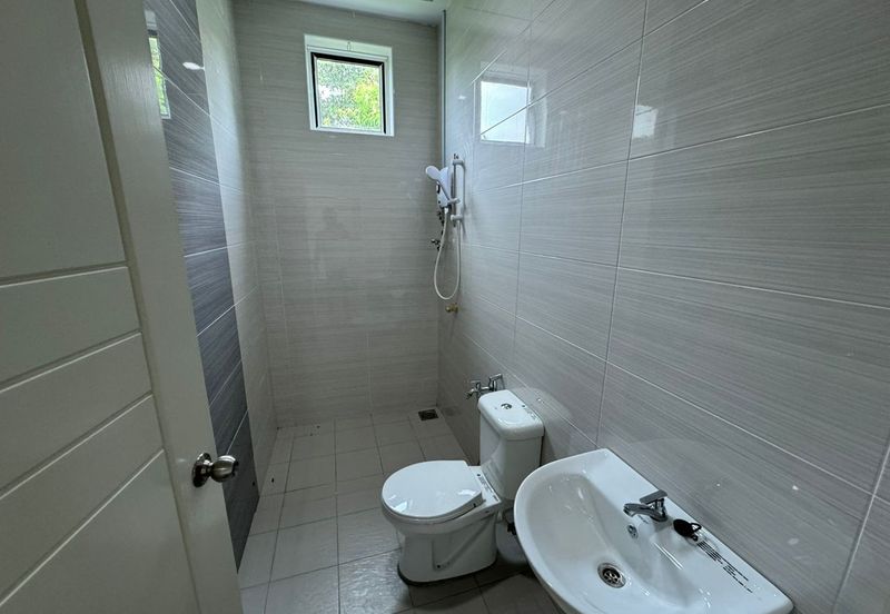 Bukit Baru Brand New Semi-D Freehold For Sale