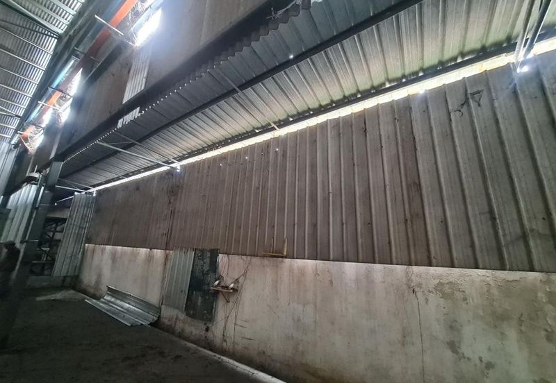Warehouse / Factory at Bukit Rambai, near Krubong for sale 