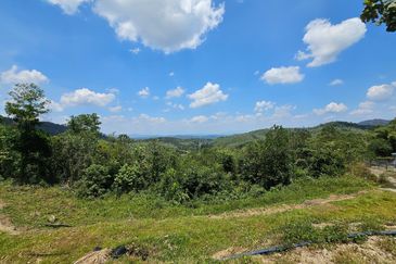 Bentong Multiple More Than 1 Acre Gated & Guarded Land For Sale