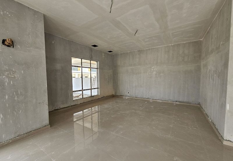 2 Storey Freehold Semi D 40 x 80 in Tanjong Melaka