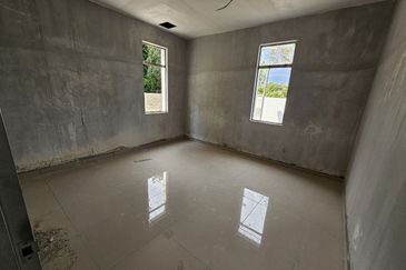 2 Storey Freehold Semi D 40 x 80 in Tanjong Melaka