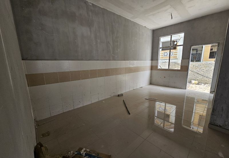 2 Storey Freehold Semi D 40 x 80 in Tanjong Melaka