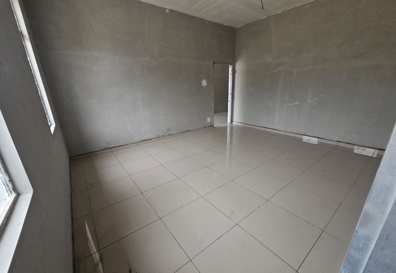 2 Storey Freehold Semi D 40 x 80 in Tanjong Melaka