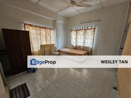  2 Storey Endlot with extra land 2,594sqft Extended Renewed Leasehold, Melaka, Bukit Beruang