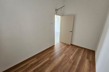 The Quartz Residence