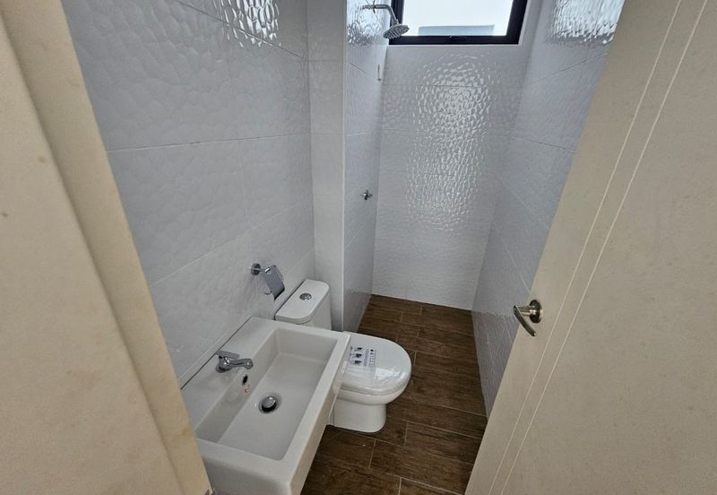 The Quartz Residence