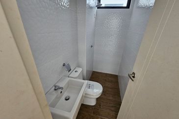 The Quartz Residence