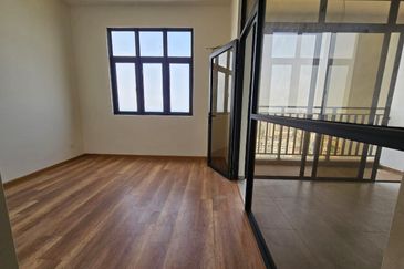 The Quartz Residence