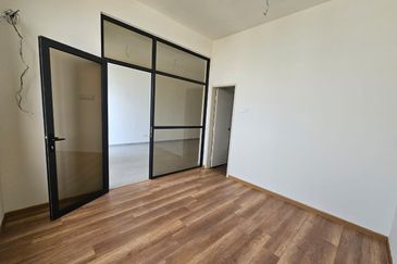 The Quartz Residence