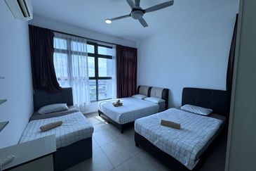 Atlantis Residence in Kota Syahbandar, Melaka Town for sale