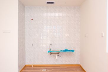 The Quartz Residence