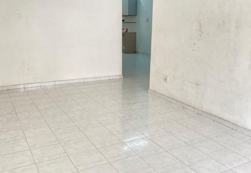 Single Storey Terrace in Taman Angkasa Nuri, Durian Tunngal for sale.