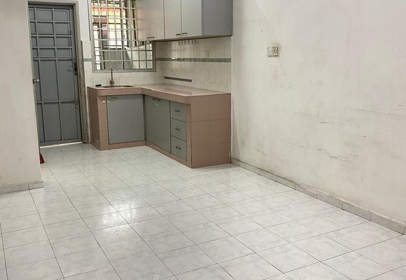 Single Storey Terrace in Taman Angkasa Nuri, Durian Tunngal for sale.