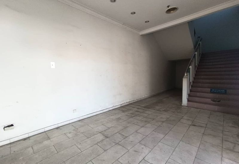 Merlimau Single Detached Beamless2.5 Acres Factory 1,200AMP For Rent