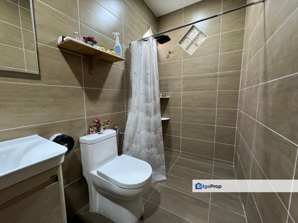 Single storey bungalow walking distance to seaside in Ujong Pasir, Melaka, Ujong Pasir