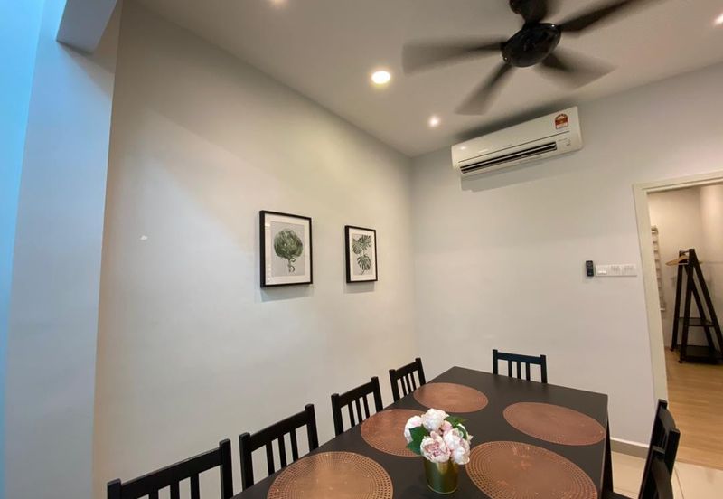 Bandar Hilir Freehold & Fully Renovated Single Storey Semi-D