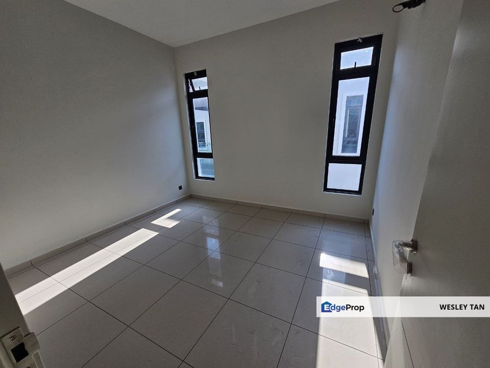 8 Residence Seaview 2 Storey Semi D 40 x 100 Freehold In Melaka Town 24/7 Security, Melaka, Melaka Tengah