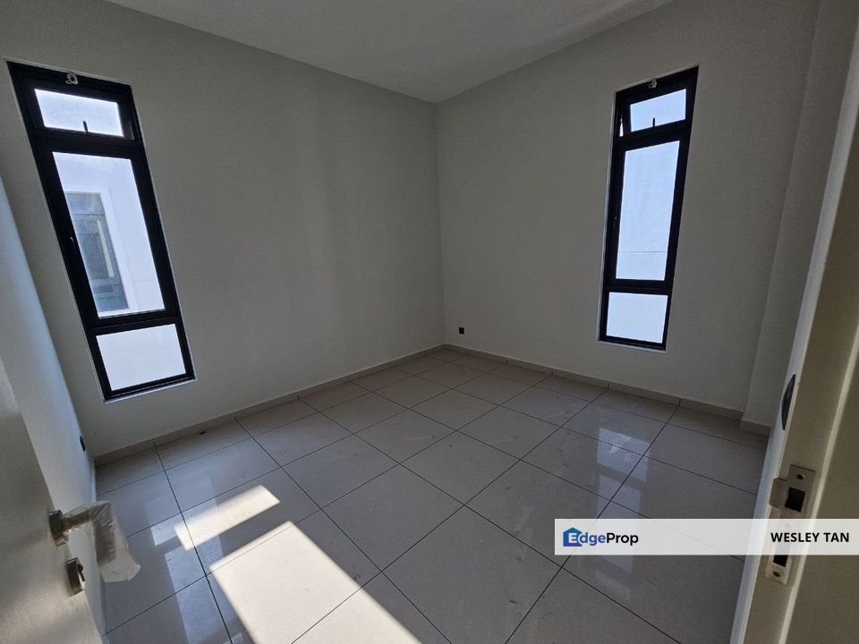8 Residence Seaview 2 Storey Semi D 40 x 100 Freehold In Melaka Town 24/7 Security, Melaka, Melaka Tengah