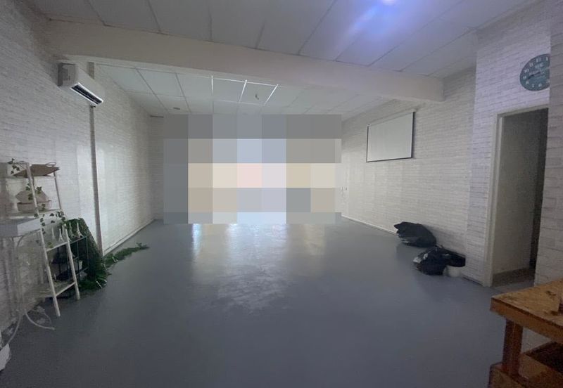 Double Storey Shoplot Intermediate Lot Facing Main Road near Aeon for sale