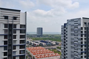 Admiral Residence High floor in Melaka town area for sale